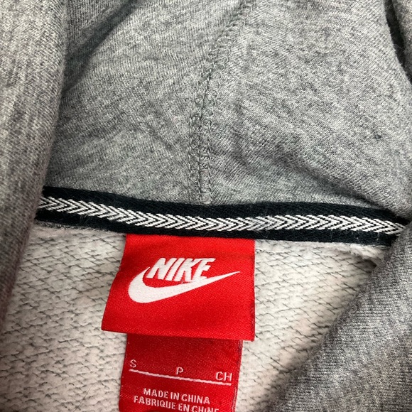 NIKE Gray Cross Neck Metallic Silver Oversized Hood Sweatshirt Woman Small - Picture 6 of 9